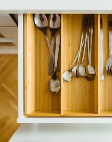 https://youcanhire.net/wp-content/uploads/2023/09/kitchen.jpg