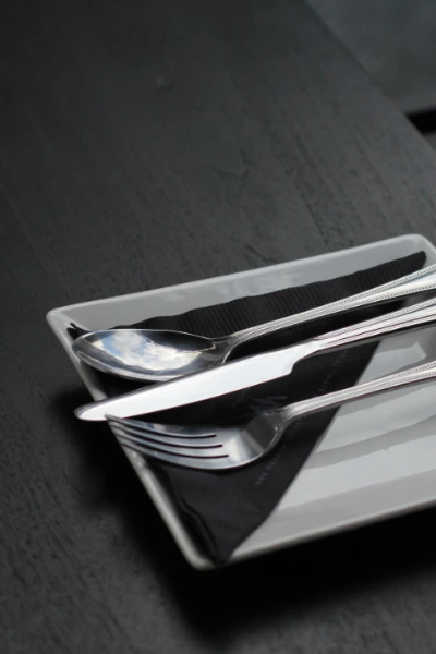 https://youcanhire.net/wp-content/uploads/2024/11/hp-category-cutlery.webp